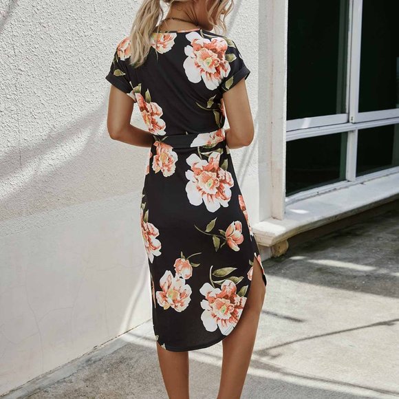 New Notched Neck Floral Print Belted Dress Black - Picture 2 of 4